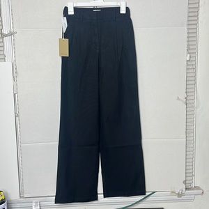 NWT Aritzia color black Dion Pant